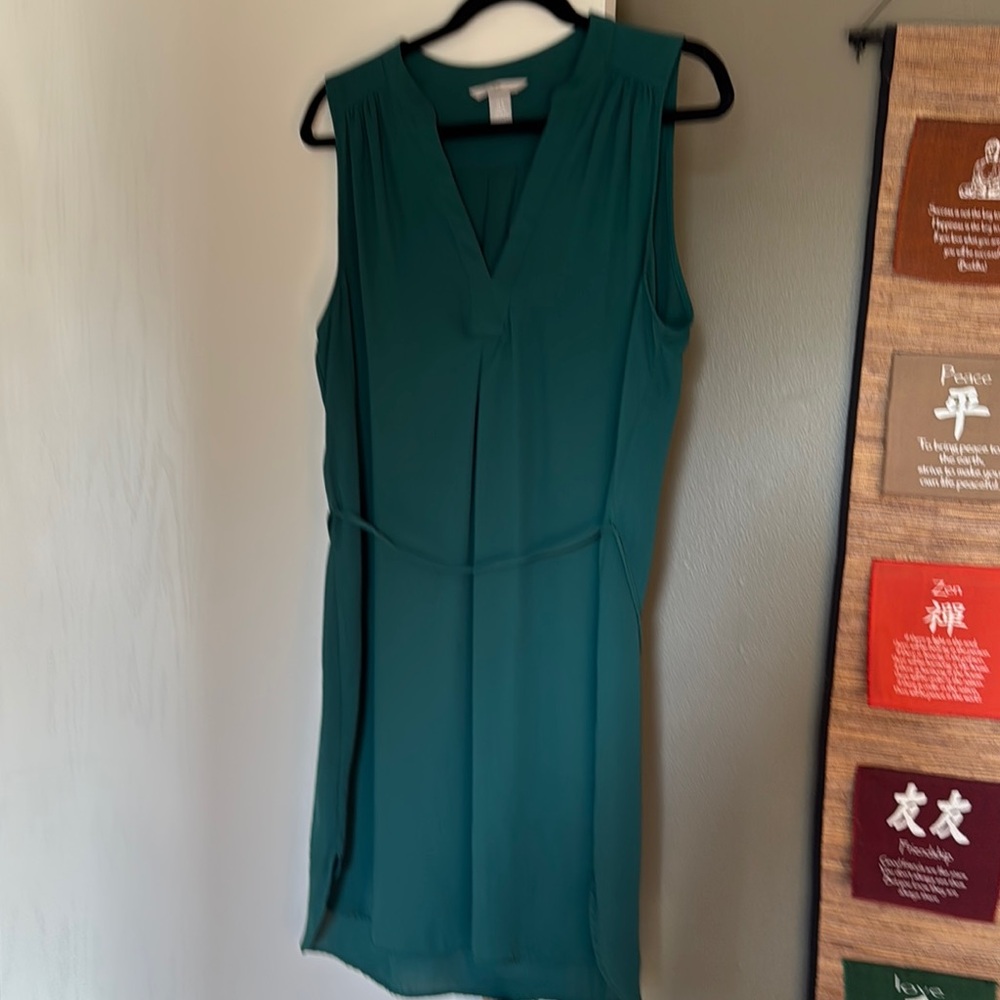 Sleeveless Teal Dress